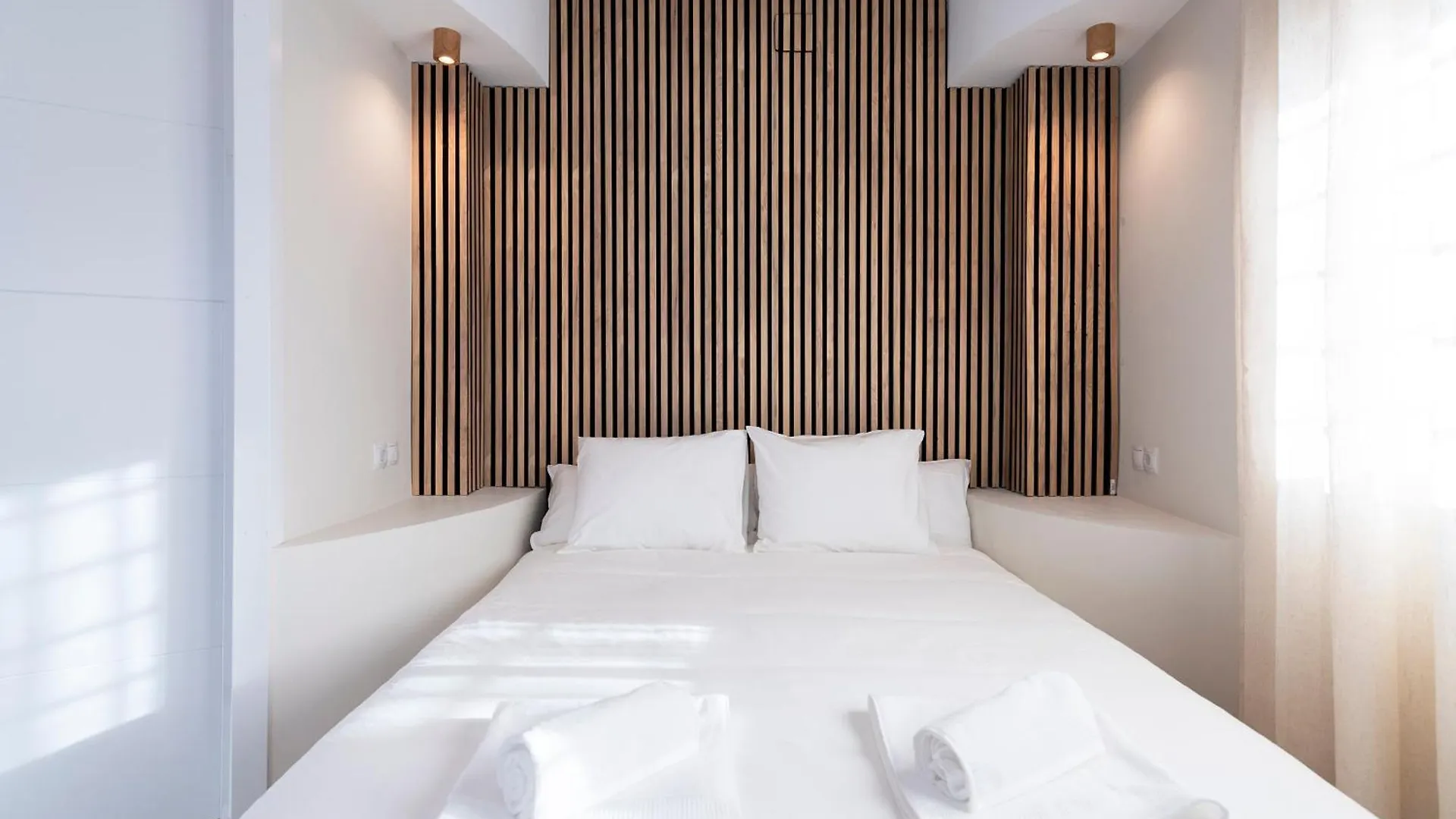 Malaga Boutique V.V Luxury Jacuzzy Apartman