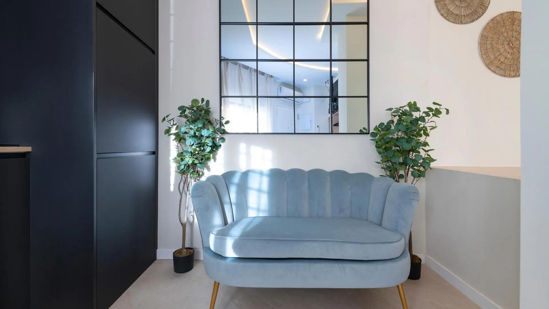 Malaga Boutique V.V Luxury Jacuzzy Apartman